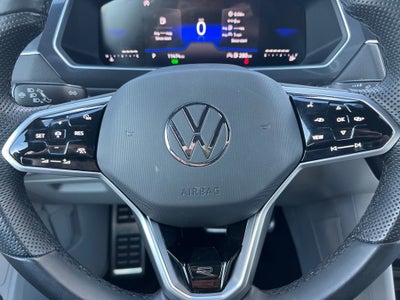 2024 Volkswagen Tiguan SE R-Line Black