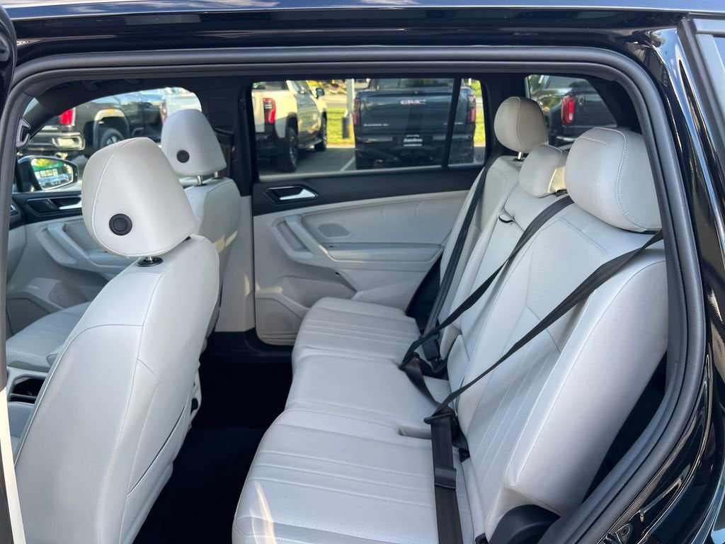 2024 Volkswagen Tiguan SE R-Line Black