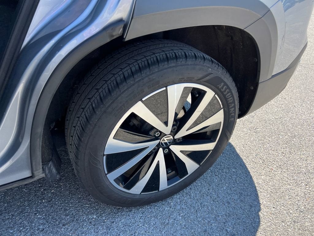 2024 Volkswagen Taos SE