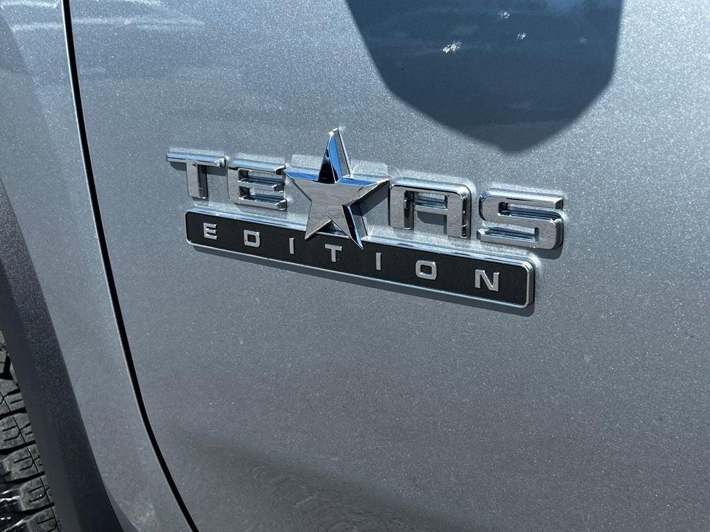 2025 Chevrolet Silverado 3500 HD LTZ