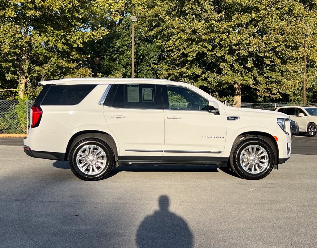 2023 GMC Yukon SLT