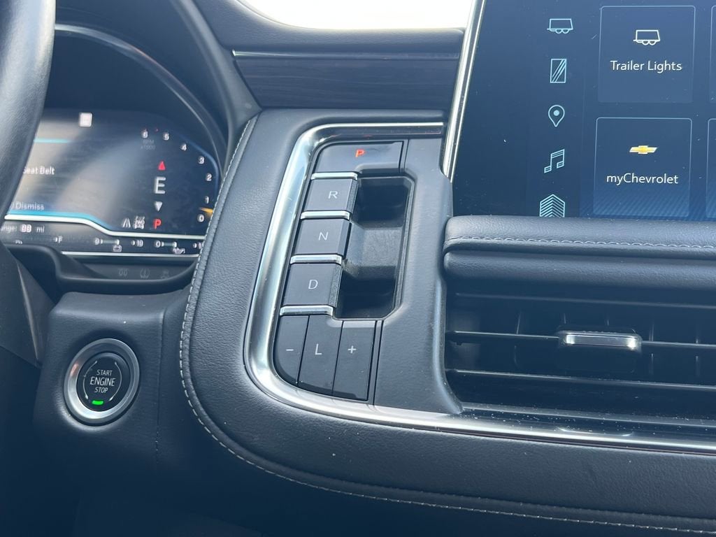 2022 Chevrolet Suburban LT