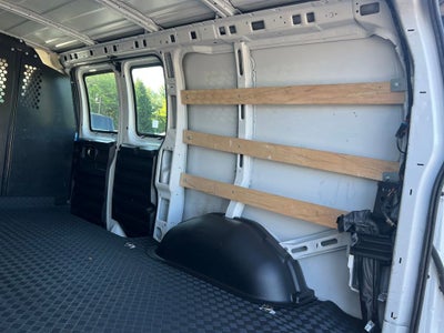 2024 GMC Savana Cargo 2500 Work Van