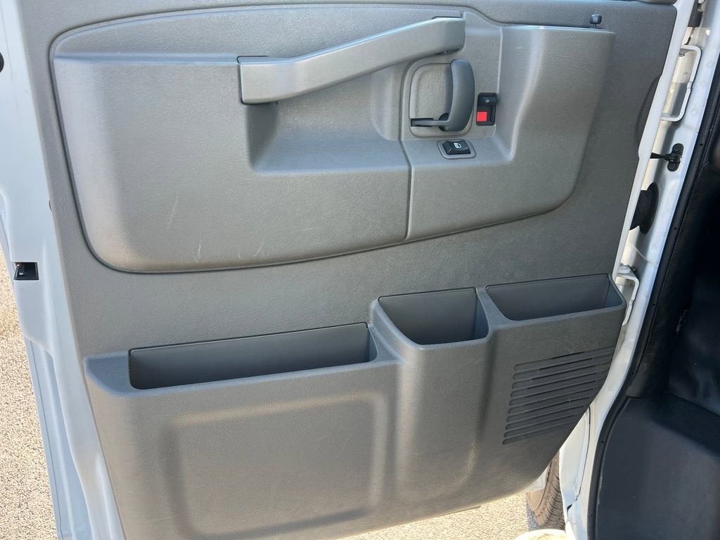 2024 GMC Savana Cargo 2500 Work Van
