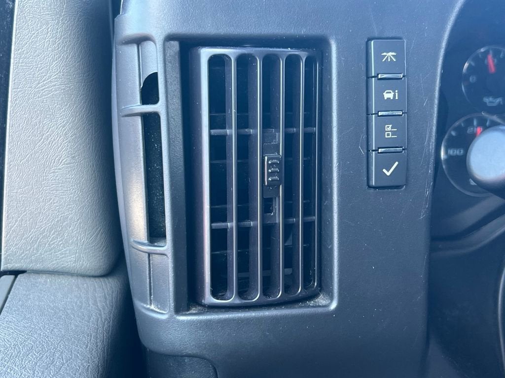 2024 GMC Savana Cargo 2500 Work Van