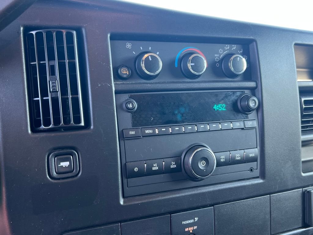 2024 GMC Savana Cargo 2500 Work Van