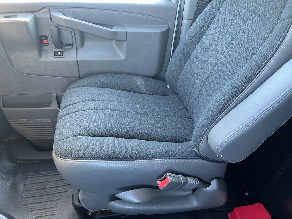 2024 GMC Savana Cargo 2500 Work Van