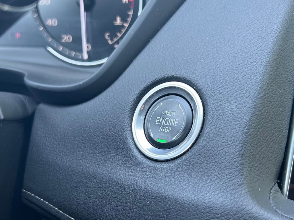 2021 Cadillac XT4 AWD Luxury