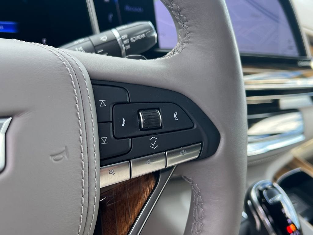 2022 Cadillac Escalade Premium Luxury Platinum