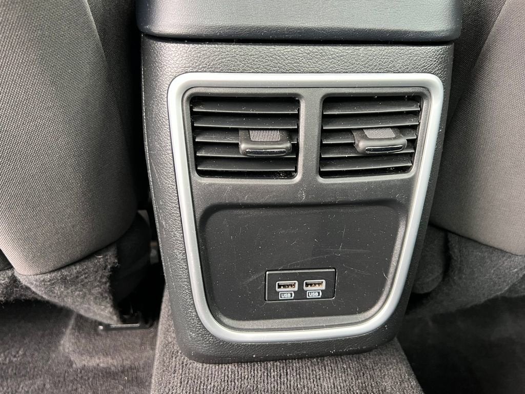 2023 Dodge Charger SXT - Photo 13