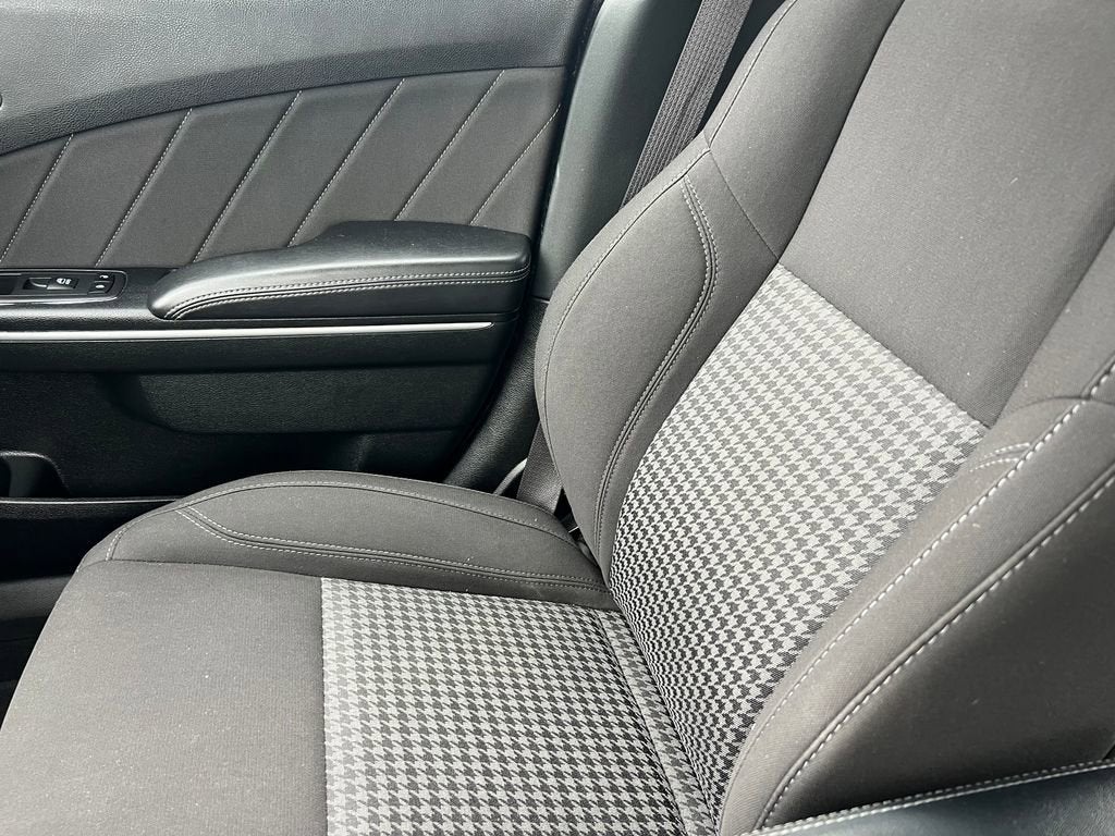 2023 Dodge Charger SXT - Photo 28