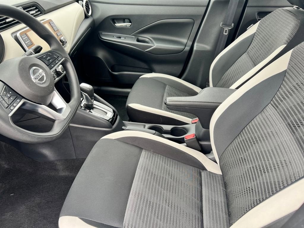 2020 Nissan Versa SV