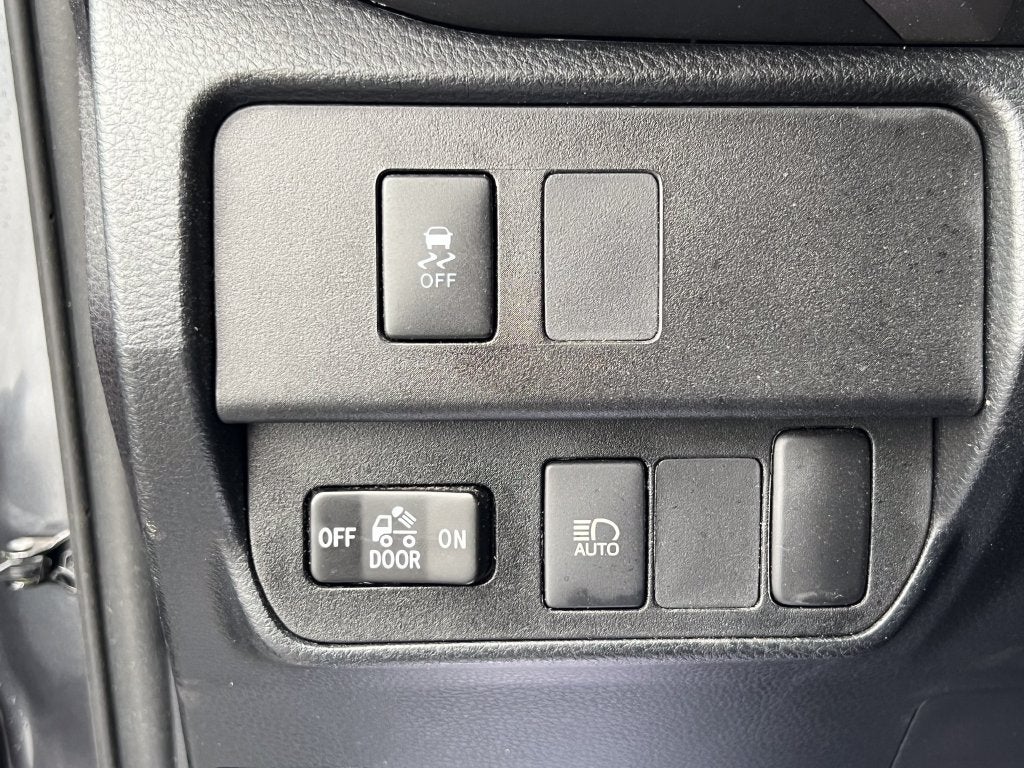 2020 Toyota Tacoma 4WD SR5