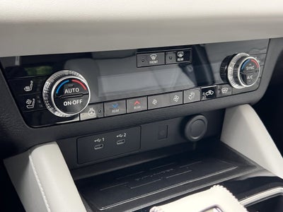 2025 Mitsubishi Outlander SEL
