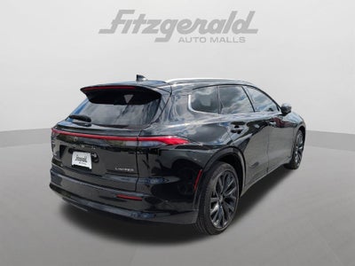 2025 Toyota Crown Signia XLE