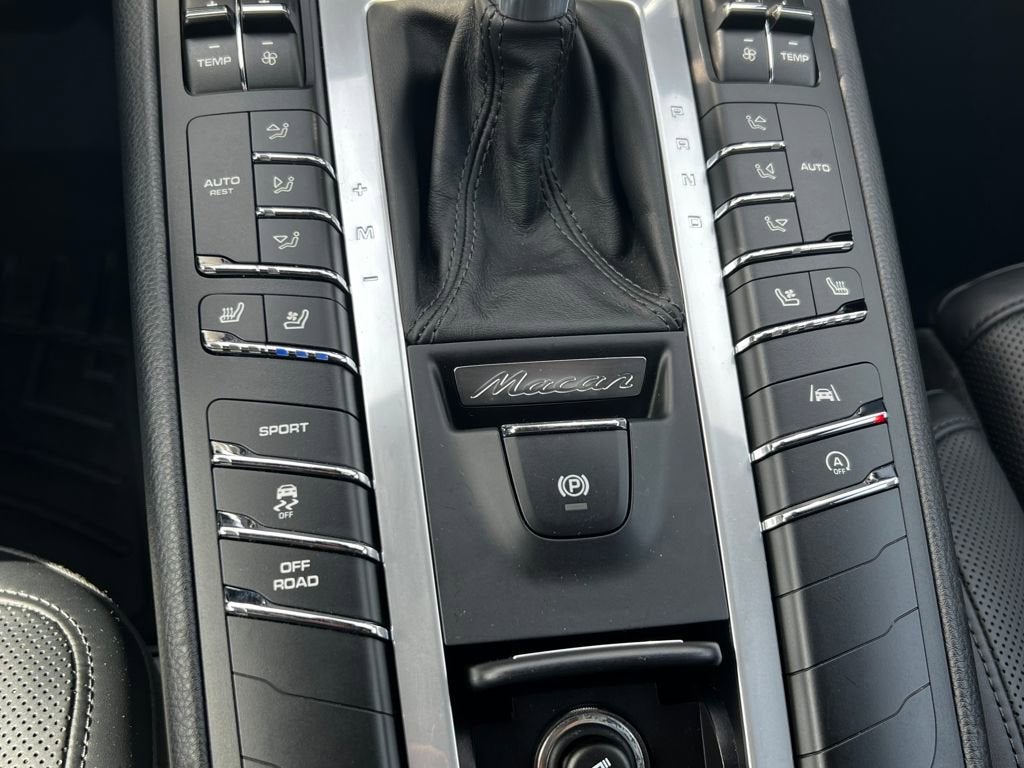2020 Porsche Macan 4DR AWD