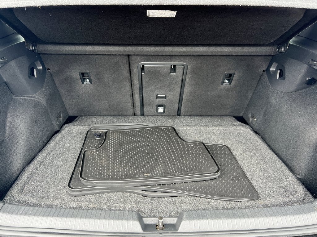 2024 Volkswagen Golf GTI 380 Autobahn