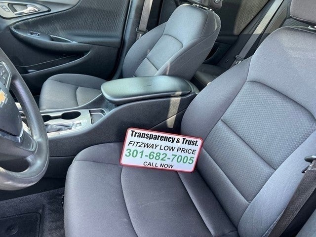 2023 Chevrolet Malibu LS w/1LS