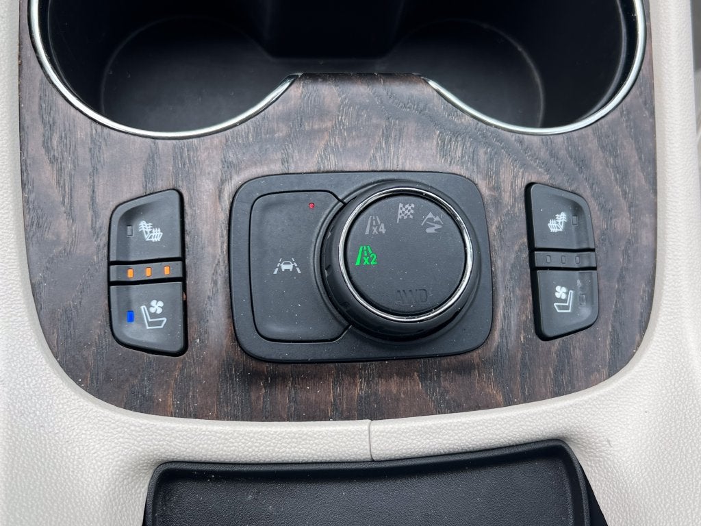 2020 GMC Acadia Denali