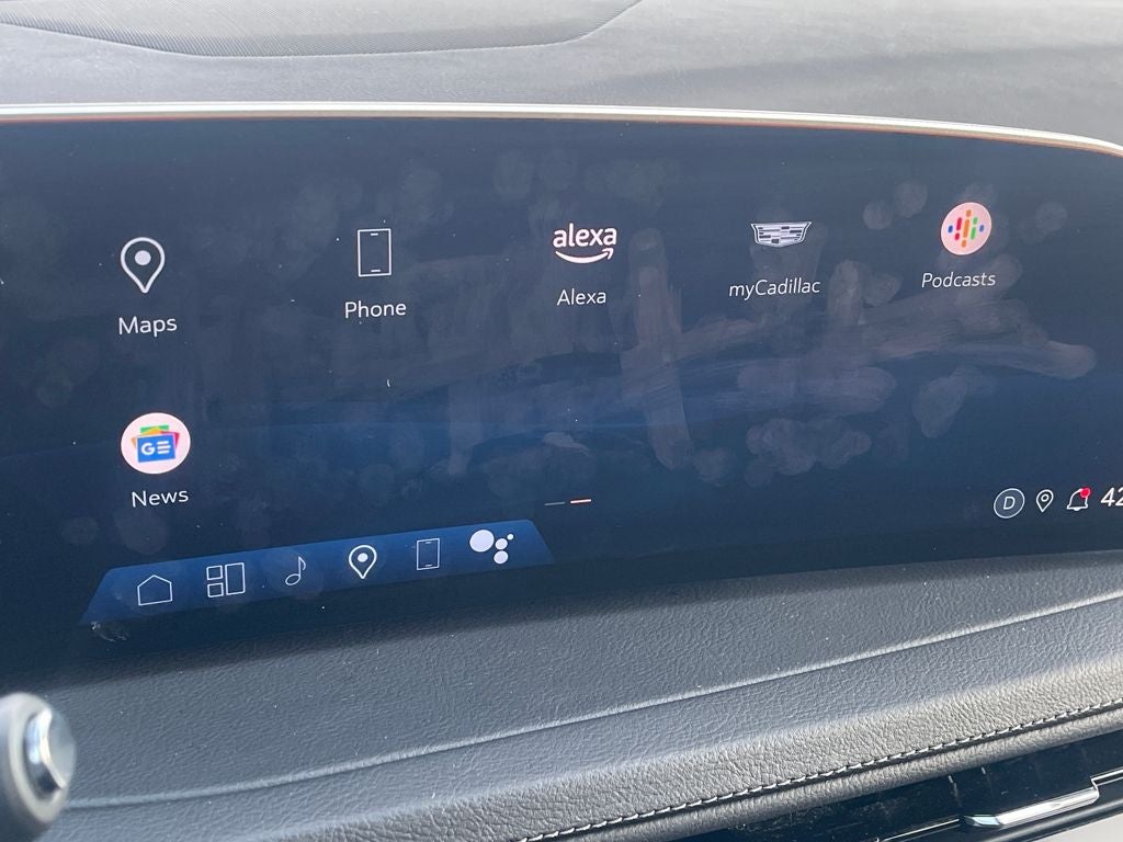 2025 Cadillac XT4 Premium Luxury