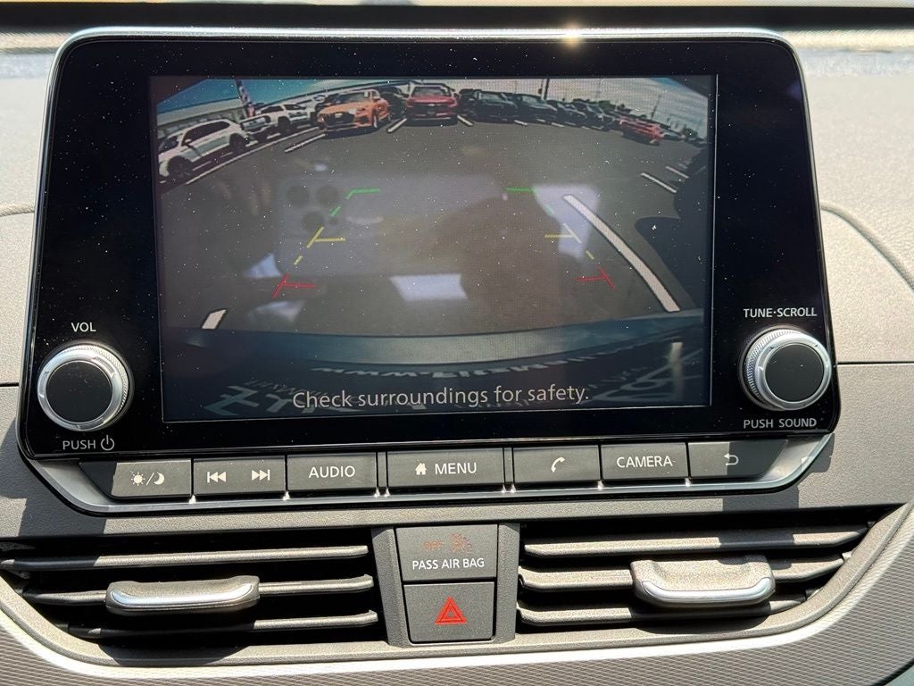 2024 Nissan Altima 2.5 SR