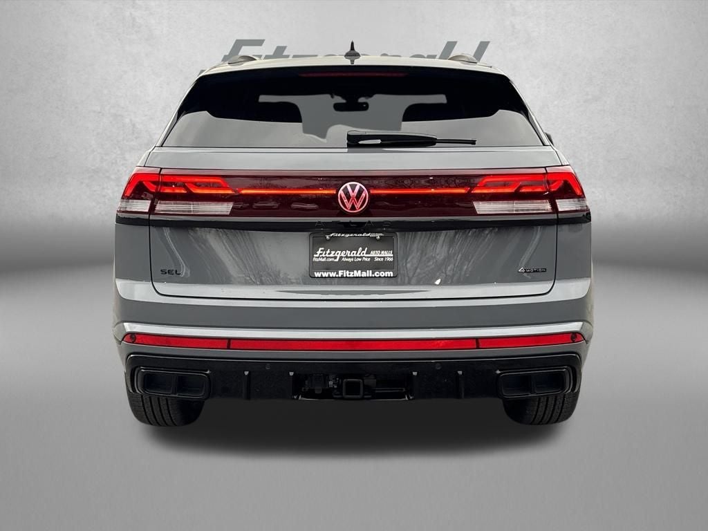 2026 Volkswagen Atlas Cross Sport 2.0T SEL R-Line Black