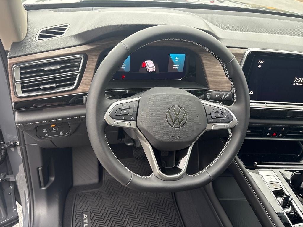 2026 Volkswagen Atlas 2.0T SEL
