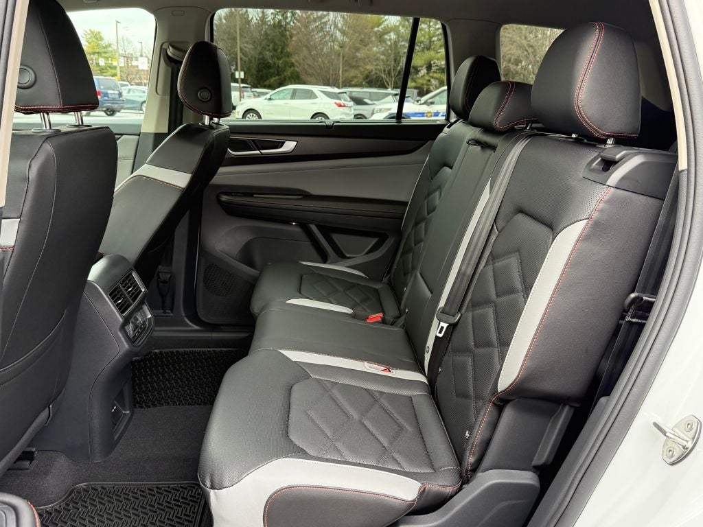 2026 Volkswagen Atlas 2.0T Peak Edition