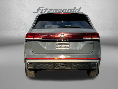 2024 Volkswagen Atlas 2.0T Peak Edition SE w/Technology