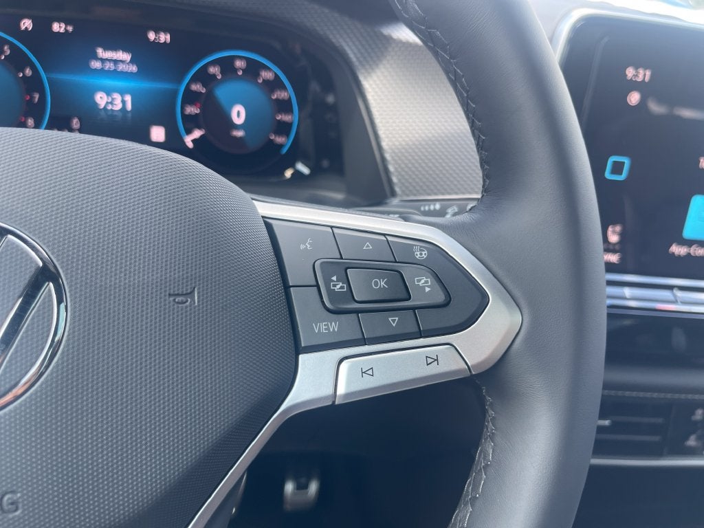 2026 Volkswagen Atlas Cross Sport SEL Premium R-Line