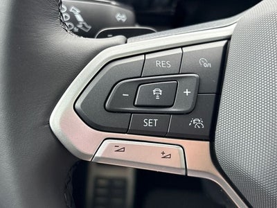 2026 Volkswagen Atlas Cross Sport 2.0T SEL Premium R-Line