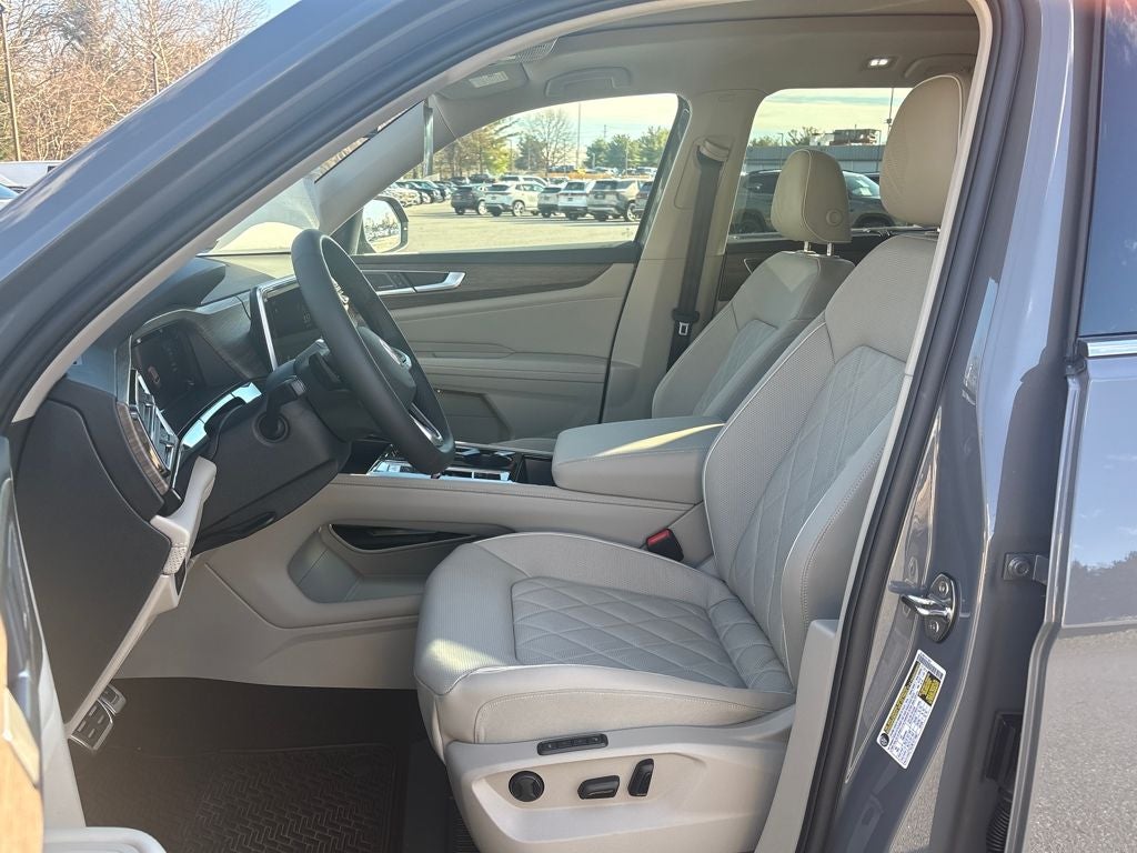 2026 Volkswagen Atlas 2.0T SEL Premium R-Line