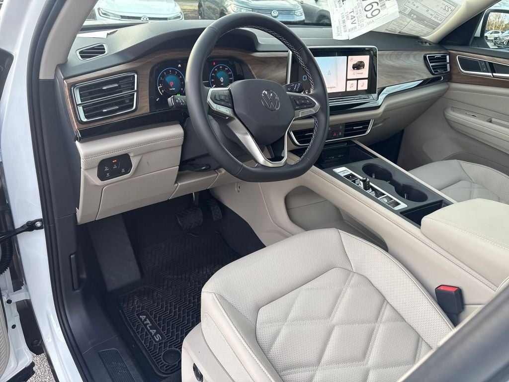 2026 Volkswagen Atlas 2.0T SE
