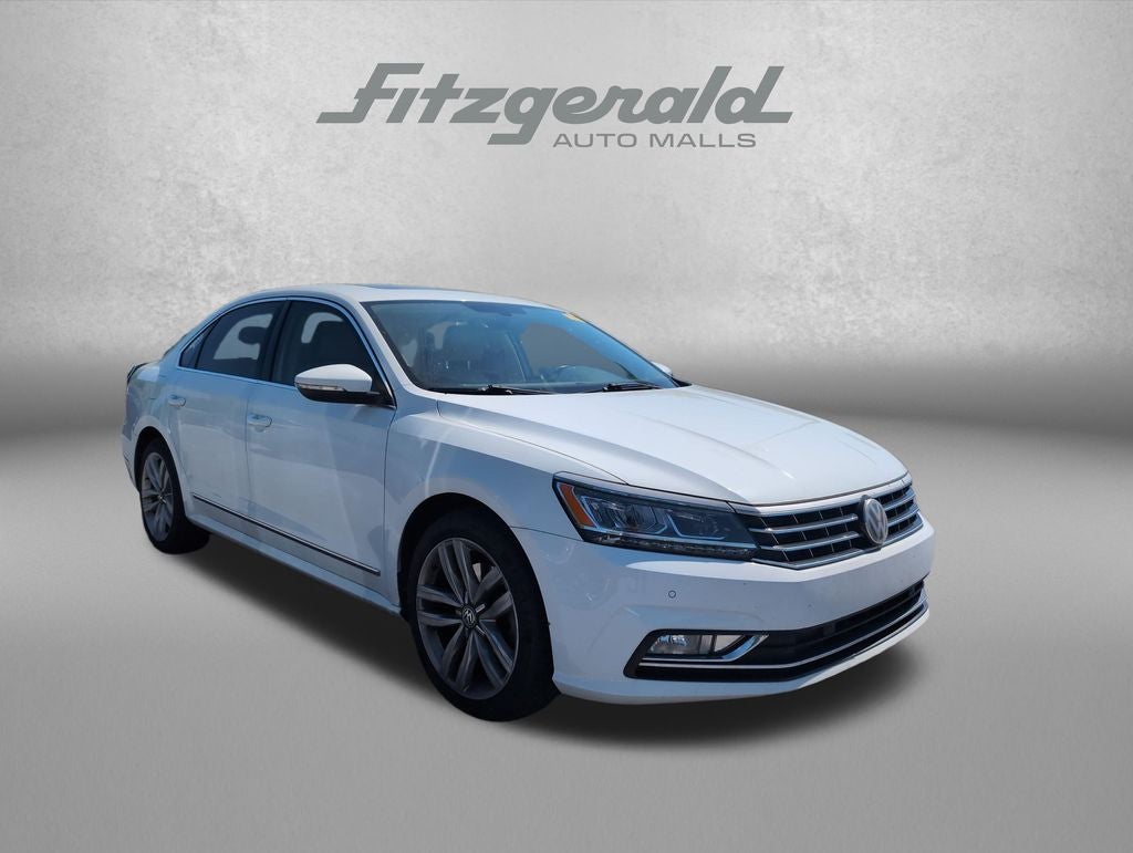 2017 Volkswagen Passat 1.8T SE w/ Technology Auto's photo