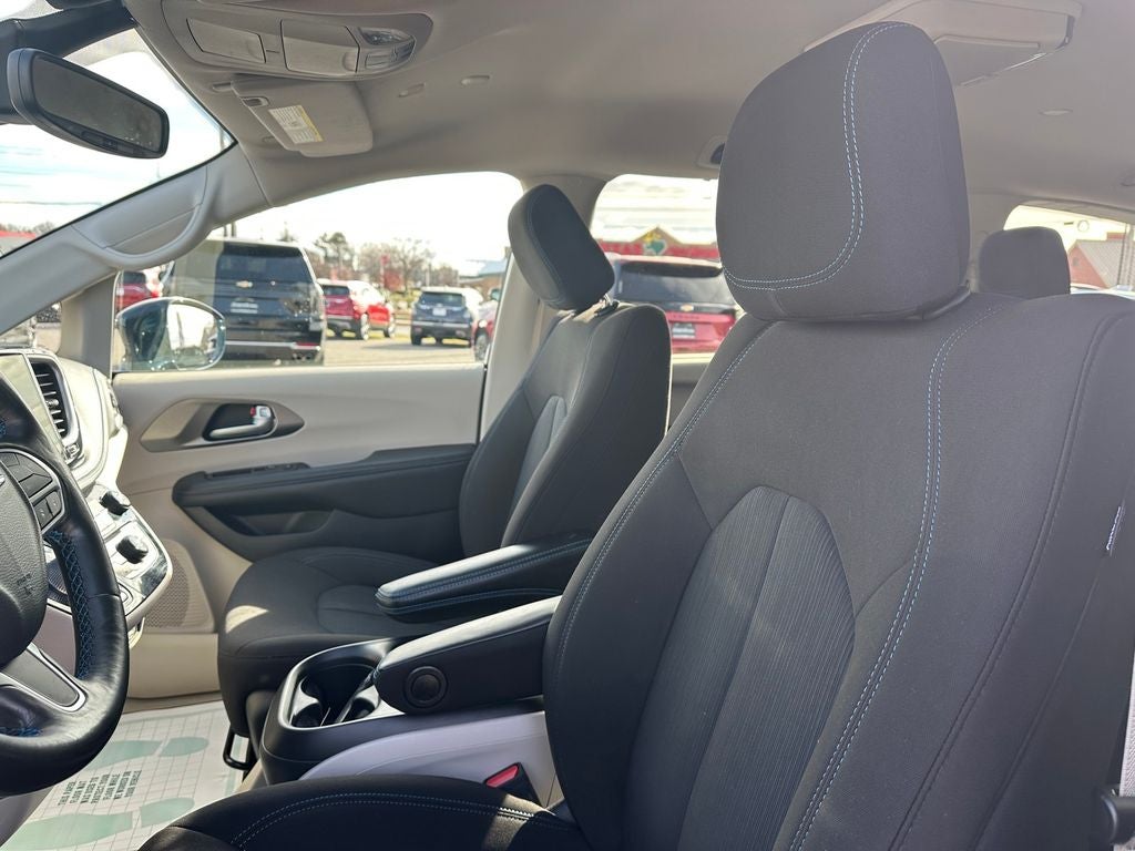 2021 Chrysler Pacifica Touring