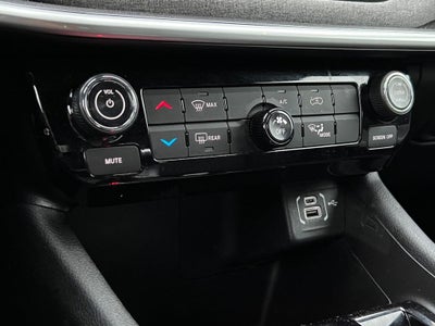 2023 Jeep Compass Sport