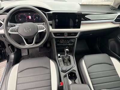 2026 Volkswagen Taos 1.5T SEL