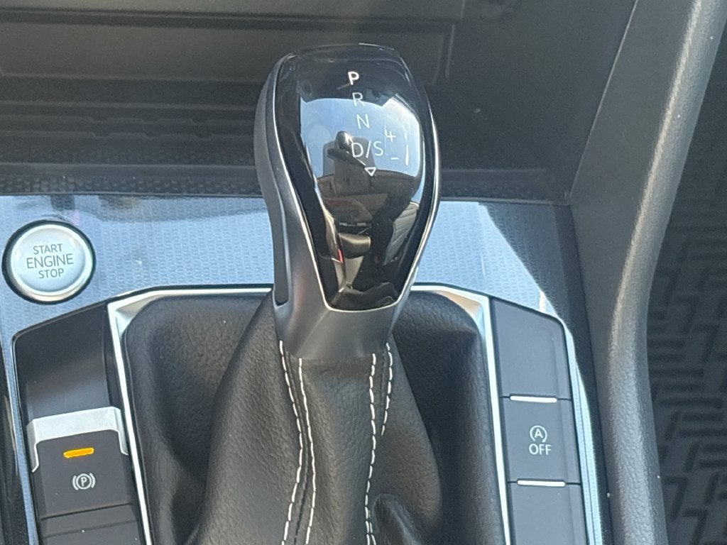 2027 Volkswagen Taos 1.5T SEL