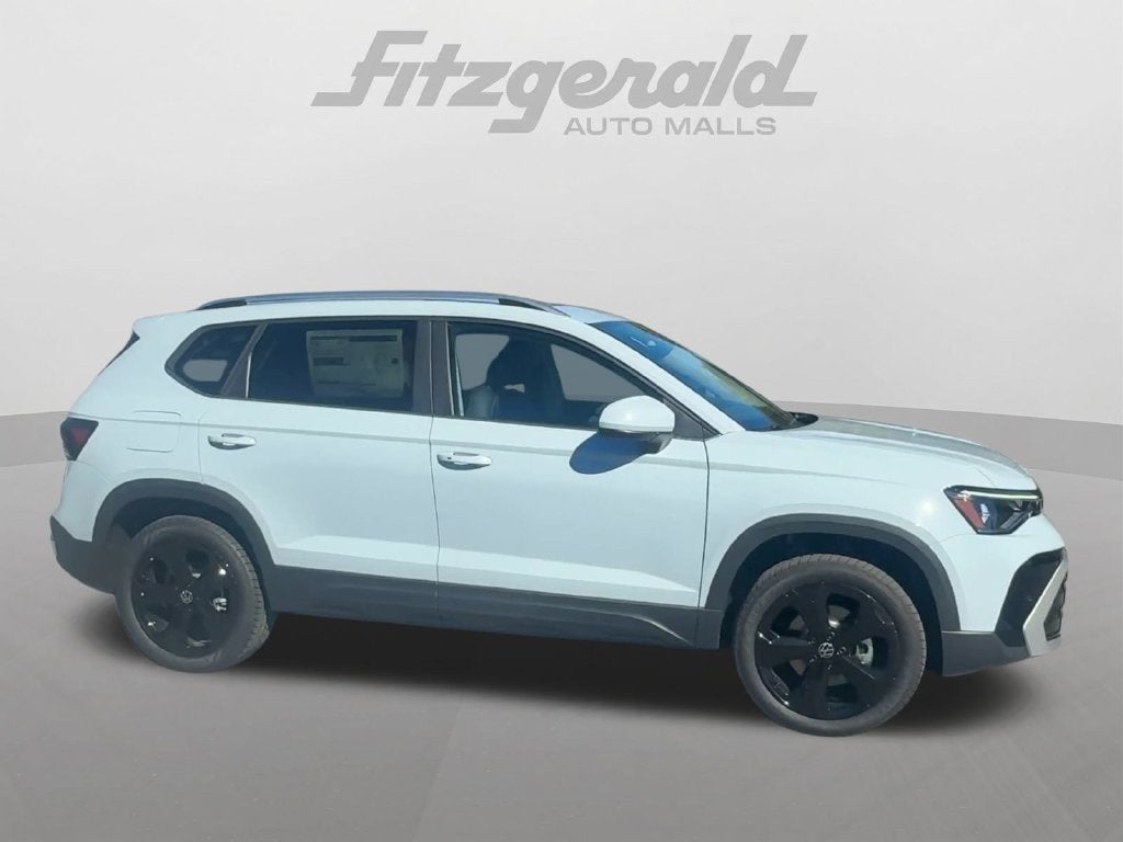 2027 Volkswagen Taos 1.5T SEL