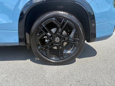 2025 Volkswagen Tiguan 2.0T SE R-Line Black