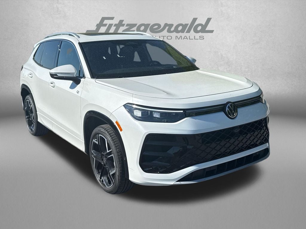 2026 Volkswagen Tiguan 2.0T SEL R-Line Turbo