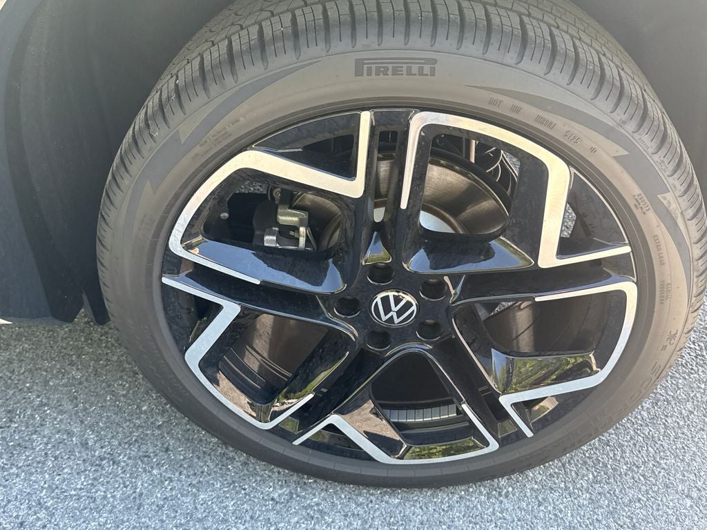 2026 Volkswagen Tiguan 2.0T SEL R-Line Turbo