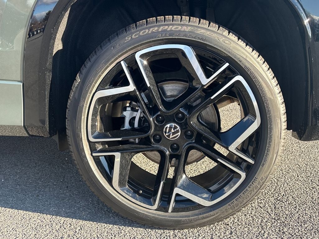 2026 Volkswagen Tiguan 2.0T SEL