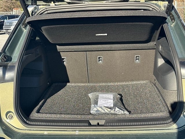 2026 Volkswagen Tiguan 2.0T SEL