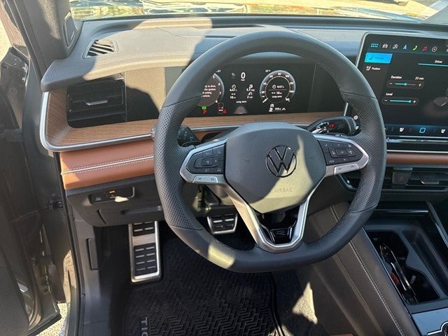 2026 Volkswagen Tiguan 2.0T SEL
