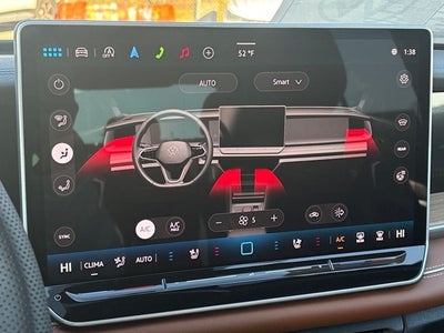 2026 Volkswagen Tiguan 2.0T SEL