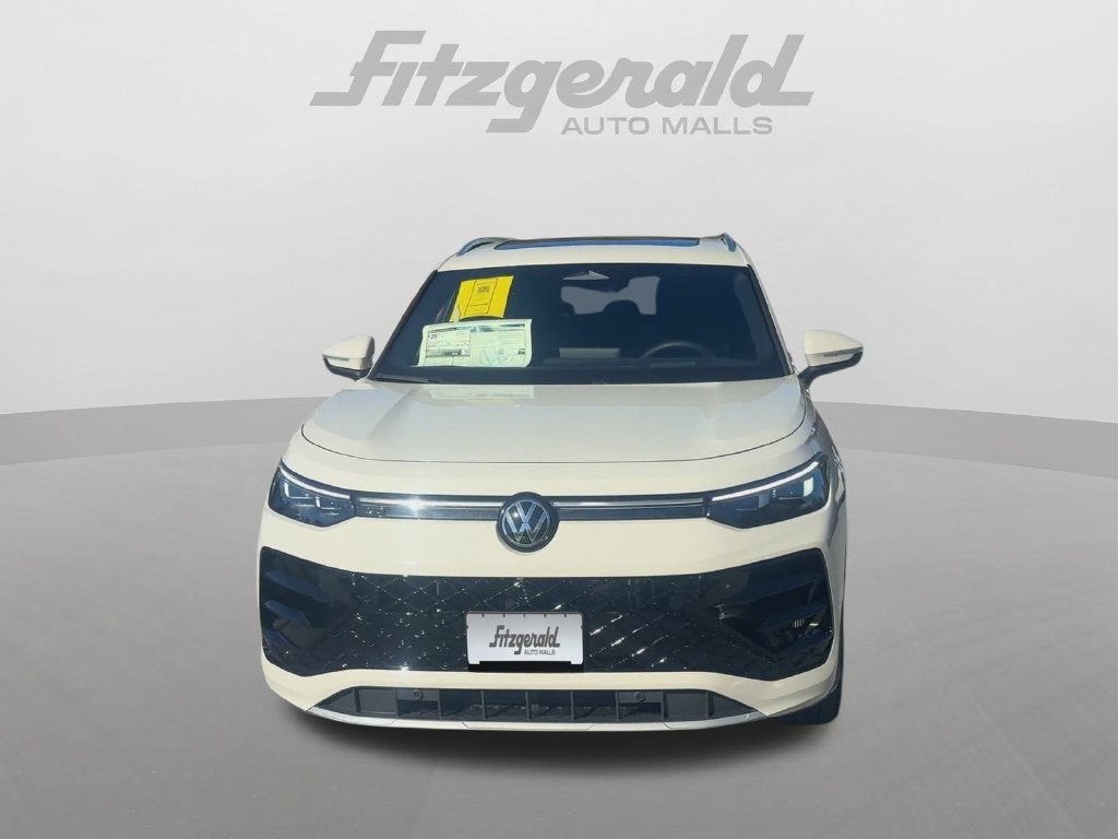 2026 Volkswagen Tiguan SEL R-Line Turbo