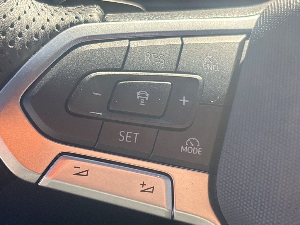 2026 Volkswagen Tiguan SEL R-Line Turbo