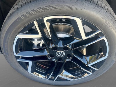 2026 Volkswagen Tiguan SEL R-Line Turbo