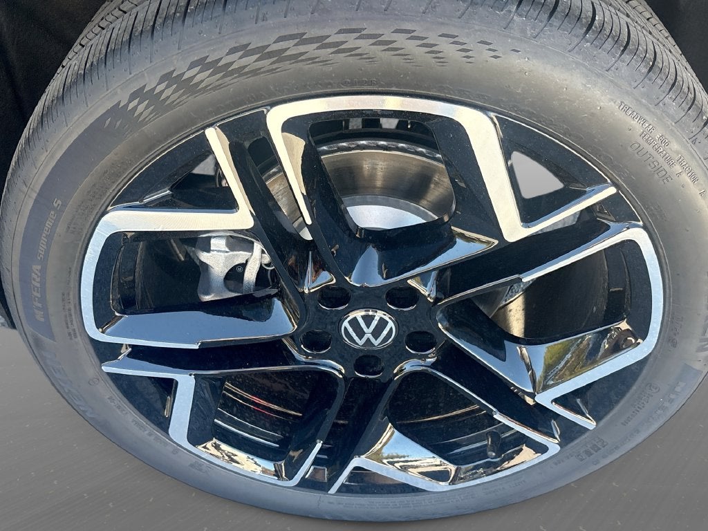 2026 Volkswagen Tiguan SEL R-Line Turbo